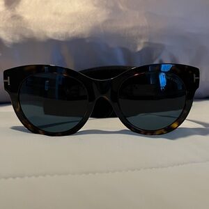 Tom Ford Lou sunglasses